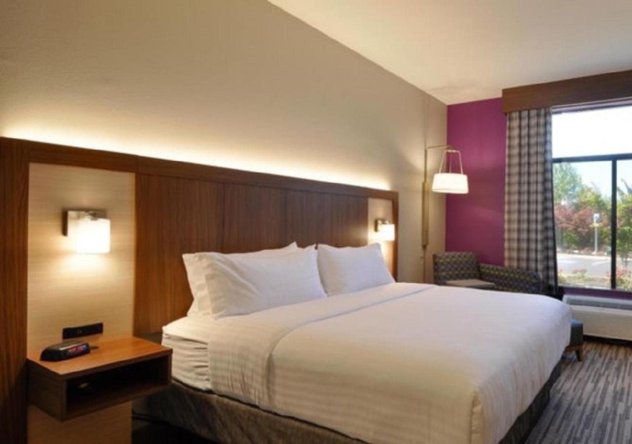 Holiday Inn Express Quantico - Stafford By Ihg Esterno foto