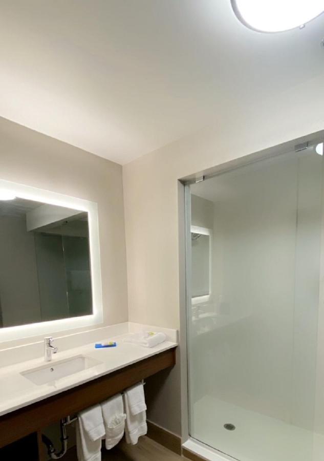 Holiday Inn Express Quantico - Stafford By Ihg Esterno foto
