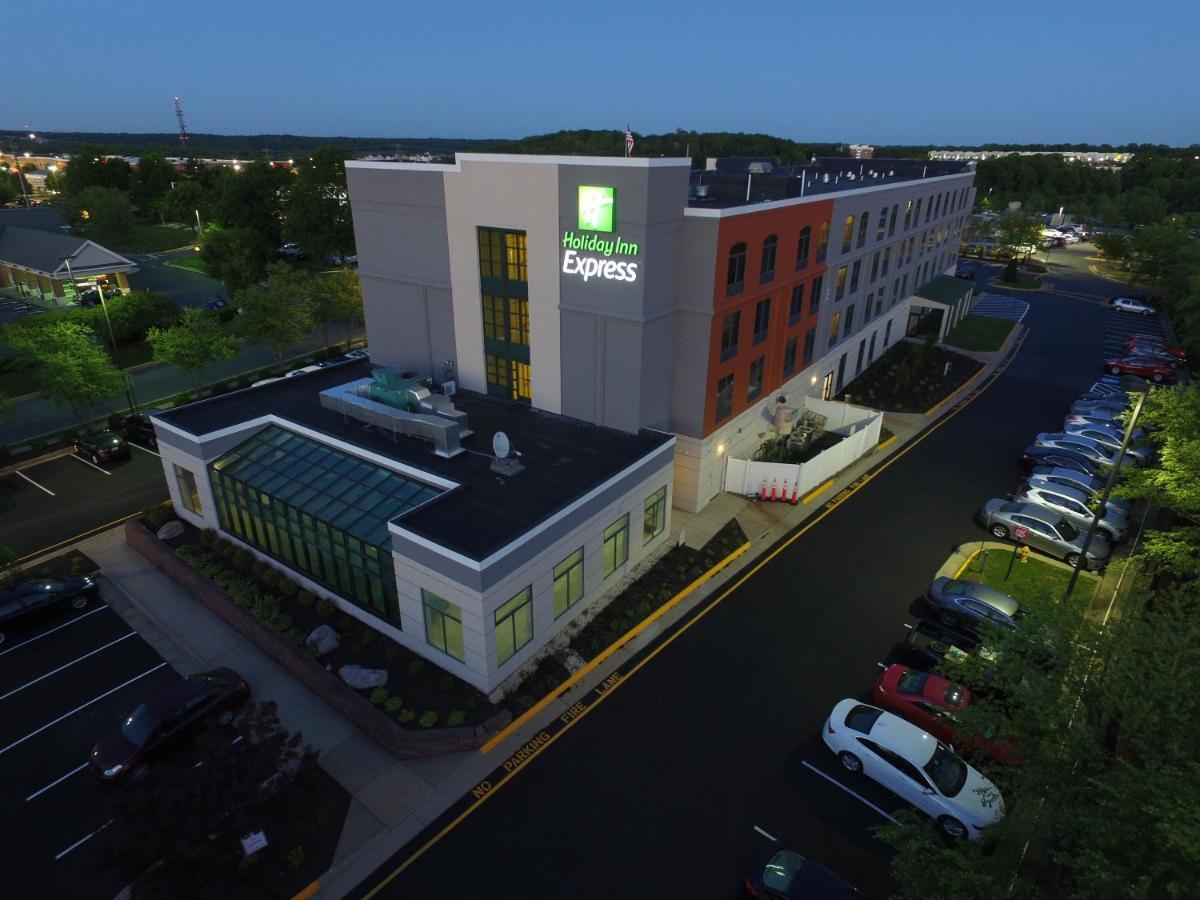 Holiday Inn Express Quantico - Stafford By Ihg Esterno foto